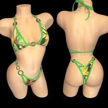 Load image into Gallery viewer, Tropical Jungle w/ Green Contrast V-Bikini w/ Coconut Ring (PRE-ORDER)
